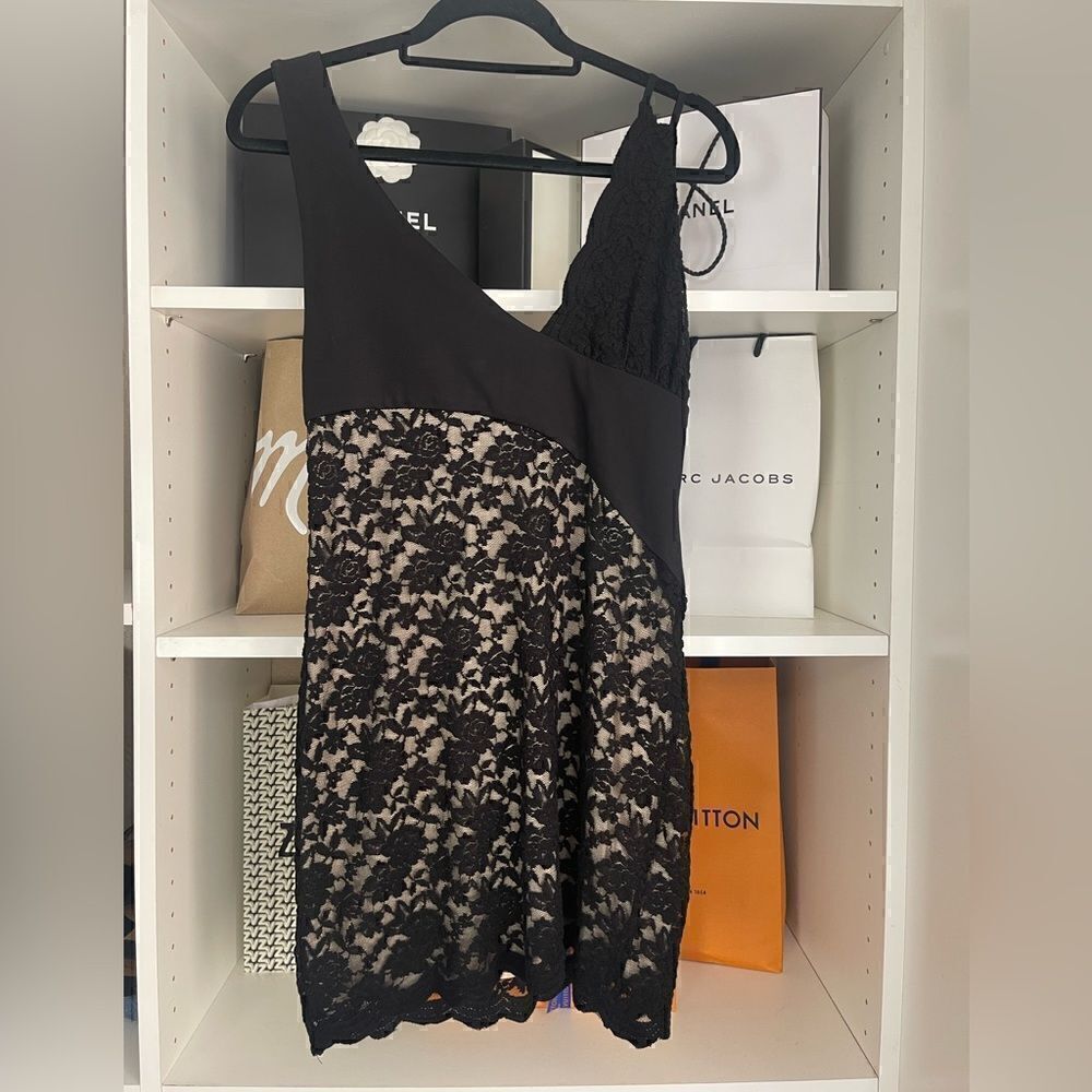 Free People Lower East Side Black Lace mini Dress M. NWT - Picture 2 of 7
